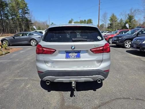 Glacier Silver Metallic 2018 BMW X1 xDrive28i