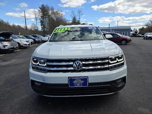 Pure White 2019 Volkswagen Atlas 3.6L SE w/Technology