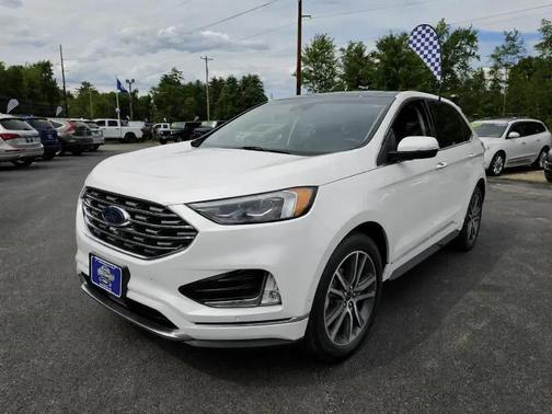 White Platinum Metallic Tri-Coat 2017 Ford Edge SEL