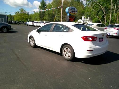2018 Chevrolet Cruze LS