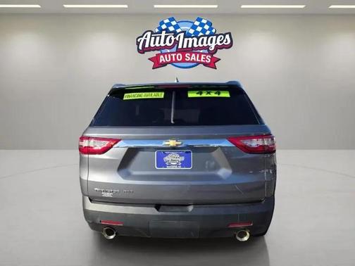 2018 Chevrolet Traverse LS