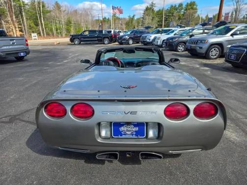 2002 Chevrolet Corvette Base