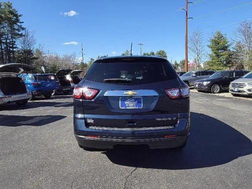 Dark Blue 2015 Chevrolet Traverse 2LT