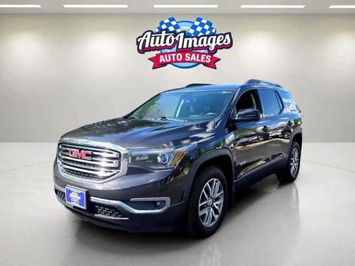 2017 GMC Acadia SLE-2