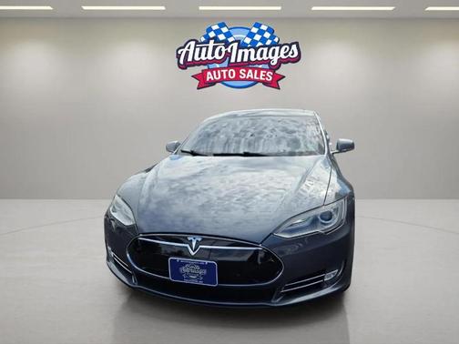 2013 Tesla Model S 4dr Sdn