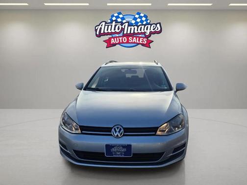 2015 Volkswagen Golf SportWagen TDI S 4-Door