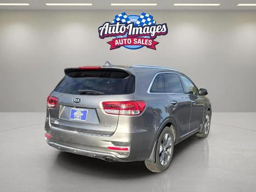 2016 Kia Sorento SX