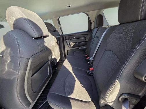 2014 GMC Acadia SLE-1