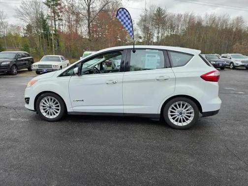 White 2016 Ford C-Max Hybrid SEL