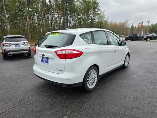 White 2016 Ford C-Max Hybrid SEL