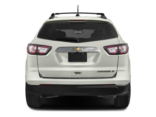 White 2017 Chevrolet Traverse 2LT