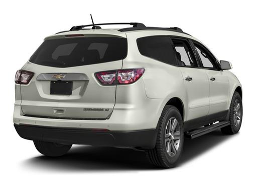 White 2017 Chevrolet Traverse 2LT