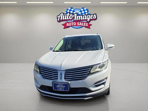 2015 Lincoln MKC Base