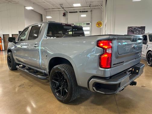 Sterling Gray Metallic 2024 Chevrolet Silverado 1500 RST