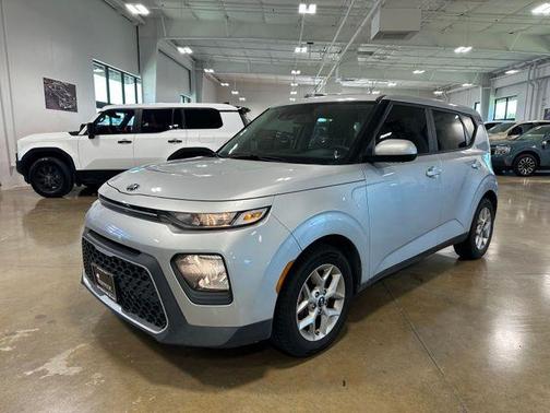 Sparkling Silver 2020 Kia Soul S