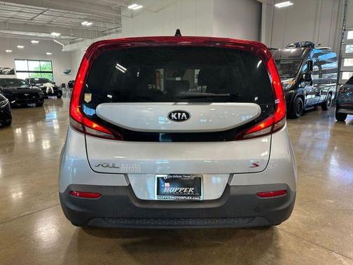 Sparkling Silver 2020 Kia Soul S