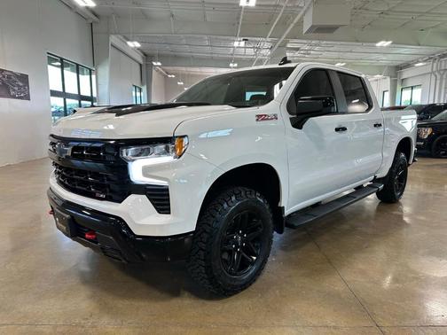 Summit White 2024 Chevrolet Silverado 1500 LT Trail Boss