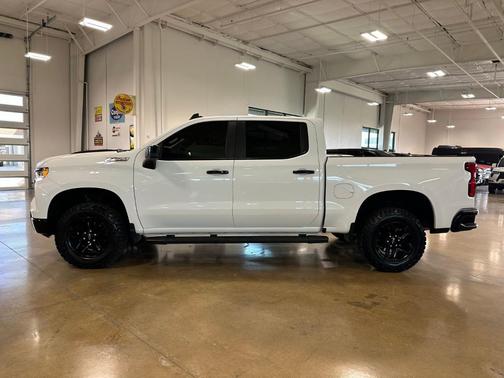 Summit White 2024 Chevrolet Silverado 1500 LT Trail Boss