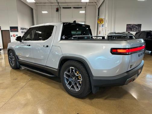 2022 Rivian R1T Launch Edition