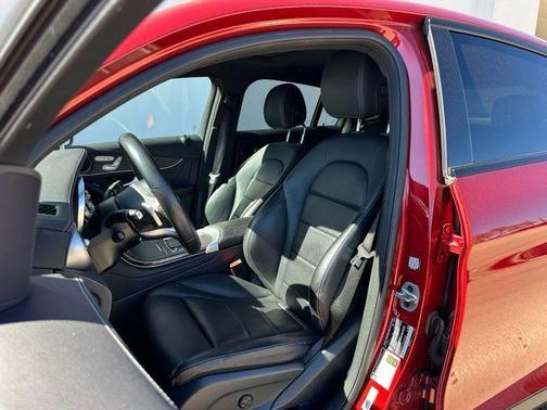 2022 Mercedes-Benz GLC 300 4MATIC Coupe
