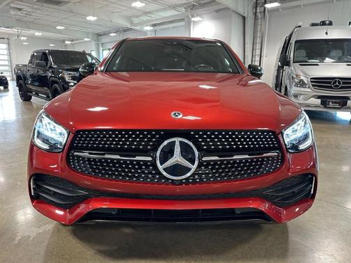 2022 Mercedes-Benz GLC 300 4MATIC Coupe