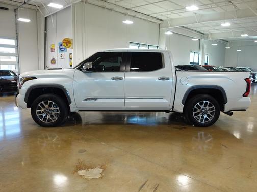 2024 Toyota Tundra Hybrid 1794 Edition