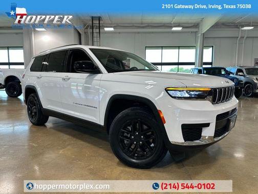 Bright White Clearcoat 2023 Jeep Grand Cherokee L Laredo SUV