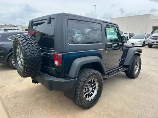 Black Clearcoat 2016 Jeep Wrangler Rubicon