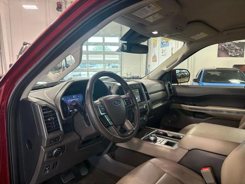 Ruby Red Metallic 2019 Ford Expedition Max XLT