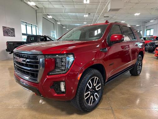 2023 GMC Yukon AT4