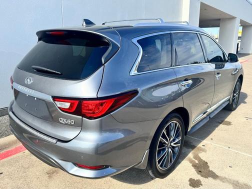 2018 INFINITI QX60 Base