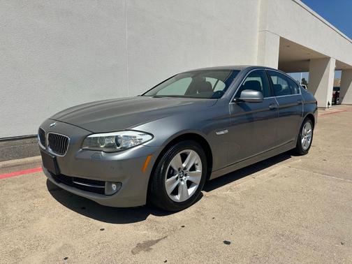 Space Gray Metallic 2013 BMW 528 i