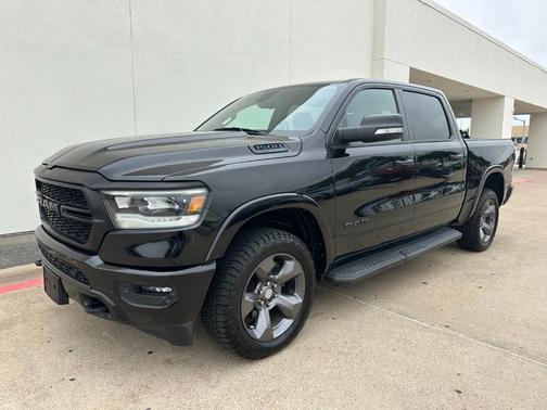 Diamond Black 2022 RAM 1500 Big Horn