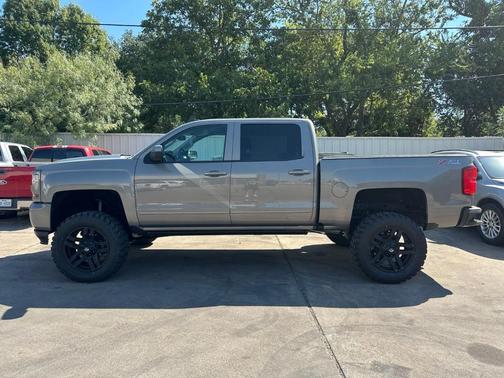 2017 Chevrolet Silverado 1500 2LT