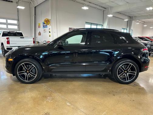2021 Porsche Macan S