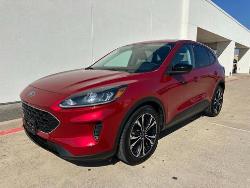 2021 Ford Escape SE
