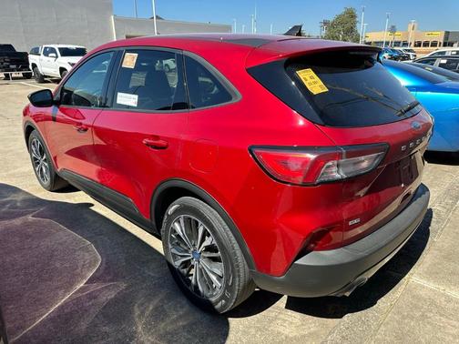 2021 Ford Escape SE