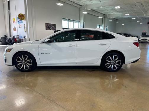 2024 Chevrolet Malibu RS