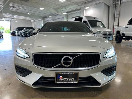 Birch 2020 Volvo S60 T5 Momentum