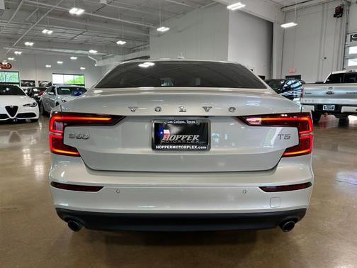 Birch 2020 Volvo S60 T5 Momentum