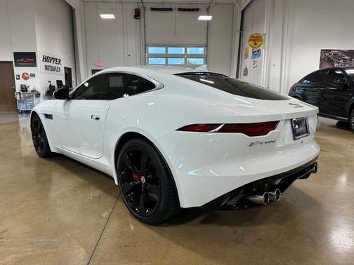 Fuji White 2023 Jaguar F-TYPE P450