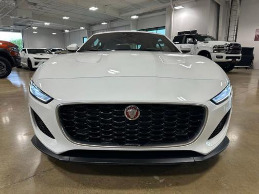 Fuji White 2023 Jaguar F-TYPE P450