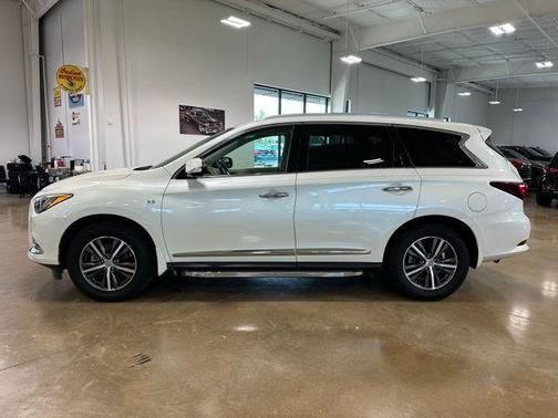 2018 INFINITI QX60 Base
