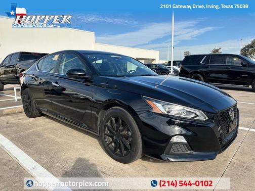 2022 Nissan Altima 2.5 SV