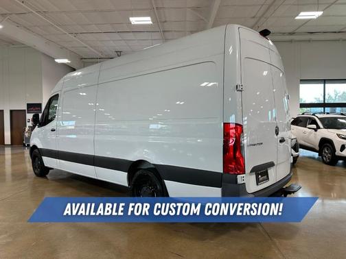 White 2022 Mercedes-Benz Sprinter 2500 170 WB HIGH ROOF