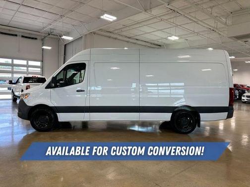 White 2022 Mercedes-Benz Sprinter 2500 170 WB HIGH ROOF
