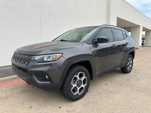 Granite Crystal Clearcoat Metallic 2022 Jeep Compass Trailhawk