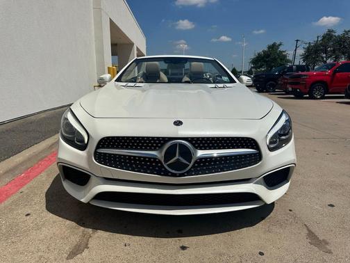 White 2020 Mercedes-Benz SL 550 Base