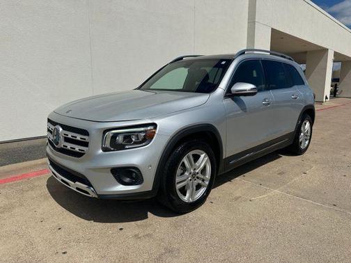 Silver 2021 Mercedes-Benz GLB 250 Base