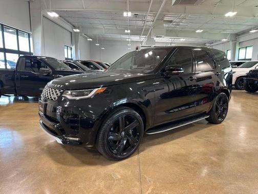 2023 Land Rover Discovery P360 Metropolitan Edition